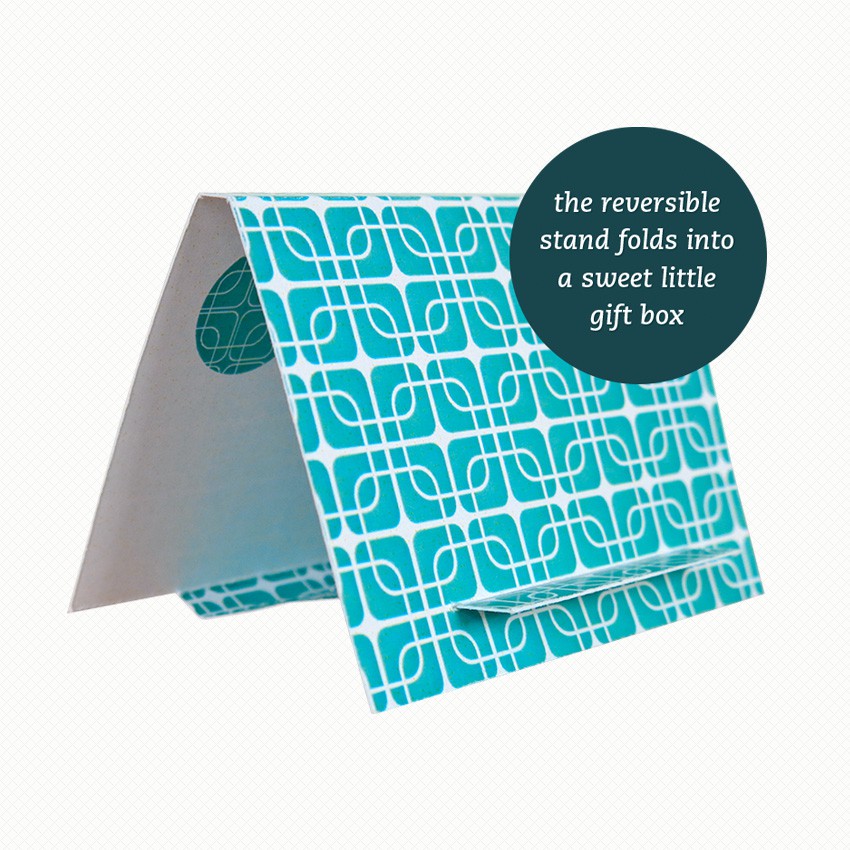 The reverse side of the easel/gift box for my Captain Retro Platypus brooch The brooch gift box can be folded out into an easel card with a matching turquoise pattern.